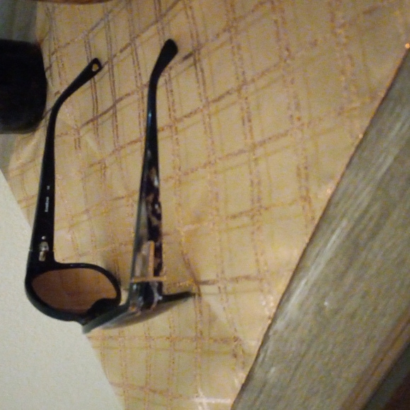 Bebe brown marble sun glasses - Picture 3 of 7